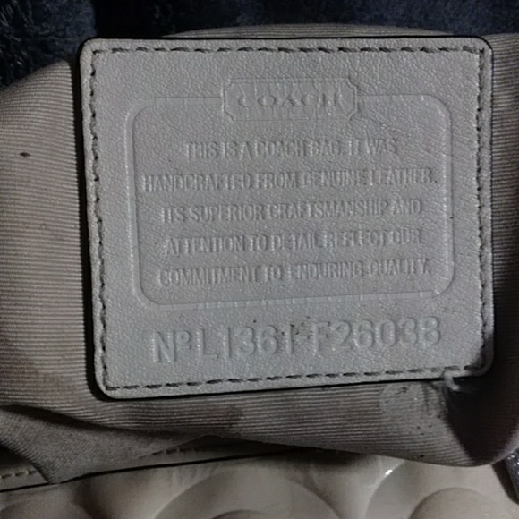 Coach Handbags - Leather coach purse